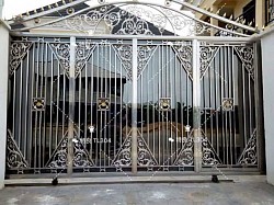 Stainless Steel Gates. Classis Design