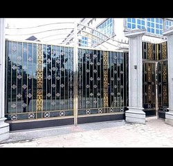 Stainless Steel Gates Designed and installed by Dolfjane