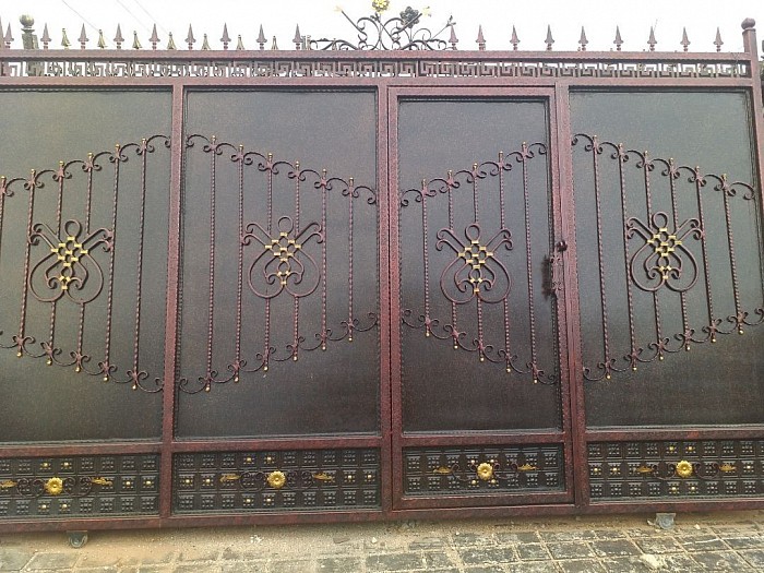 Royal Classics Gates and Doors