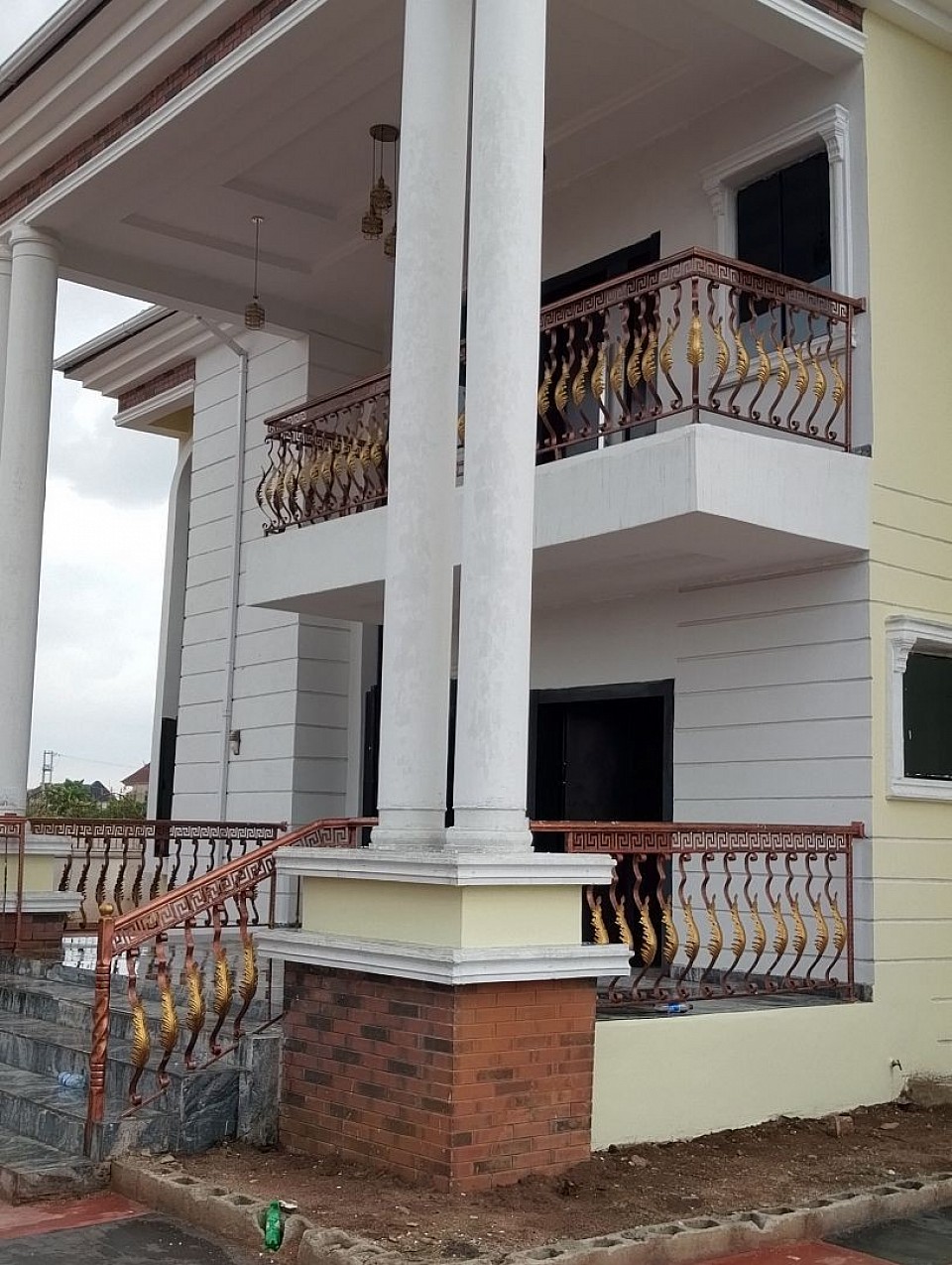 Classic Wrought Iron Design